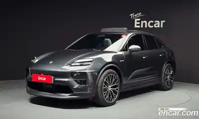 Porsche Macan, 2025