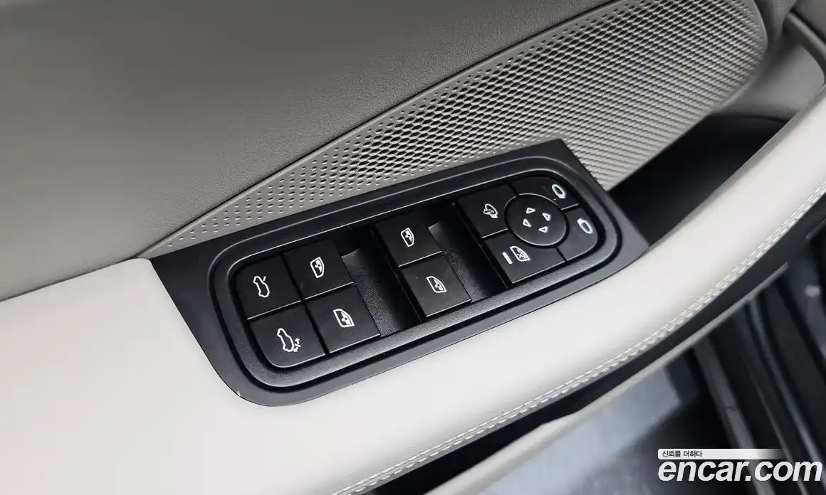 Porsche Macan 2025 0.2 гидро в Москве № 1913836, фото 20