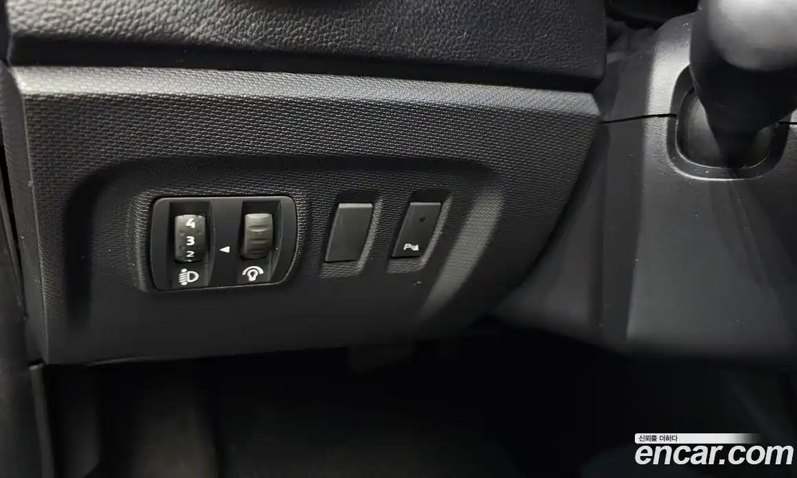 Renault QM3 2015 1.5 гидро в Москве № 1913996, фото 16