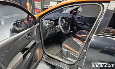 Renault QM3 2015 1.5 гидро в Москве № 1913996, миниатюра 10