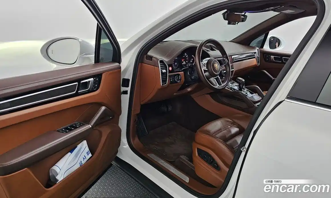 Porsche Cayenne 2023 3.0 гидро в Москве № 1914099, фото 13