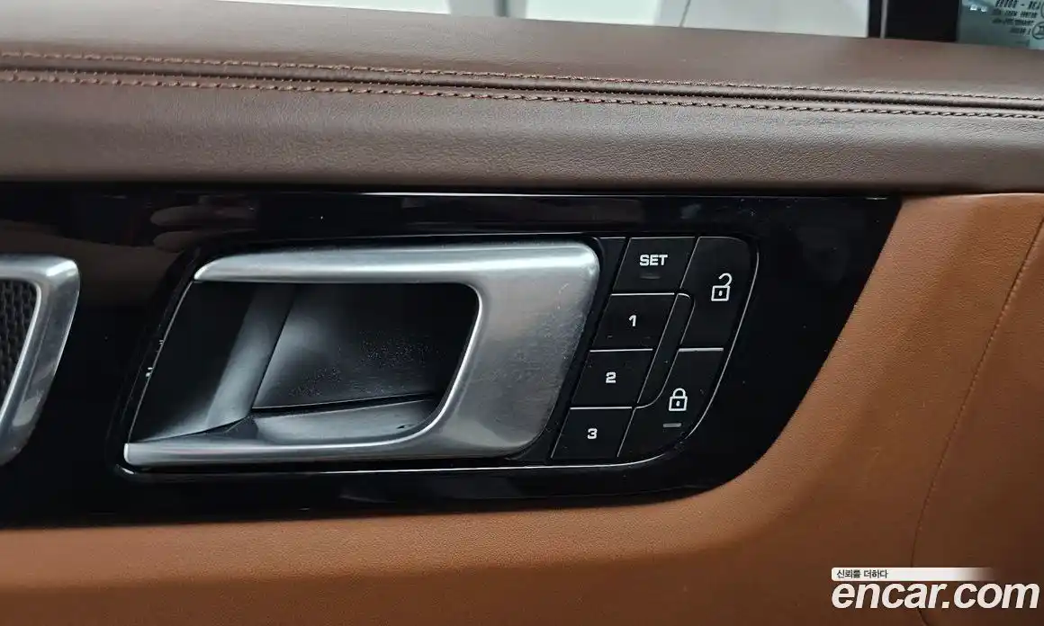 Porsche Cayenne 2023 3.0 гидро в Москве № 1914099, фото 25