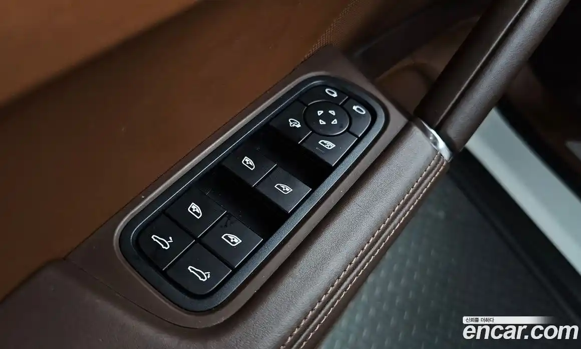 Porsche Cayenne 2023 3.0 гидро в Москве № 1914099, фото 30