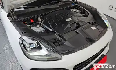 Porsche Cayenne 2023 3.0 гидро в Москве № 1914099, миниатюра 6