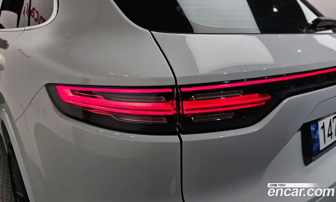 Porsche Cayenne 2023 3.0 гидро в Москве № 1914099, фото 9