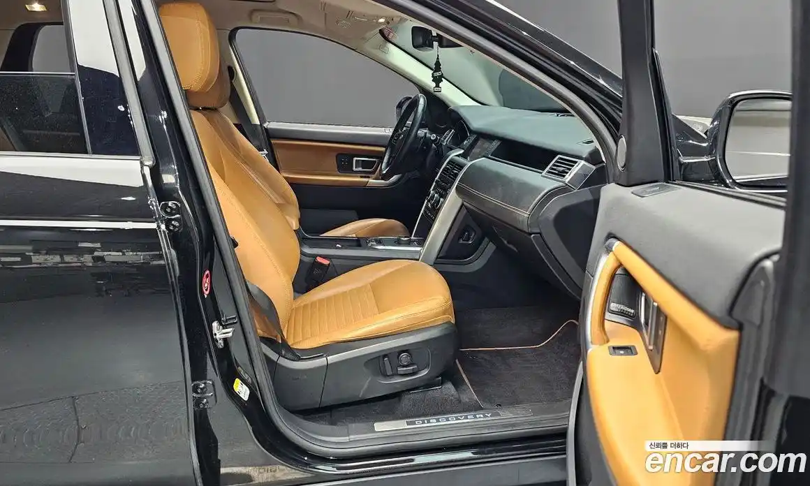 Land Rover Discovery Sport 2018 2.0 гидро в Москве № 1914852, фото 17