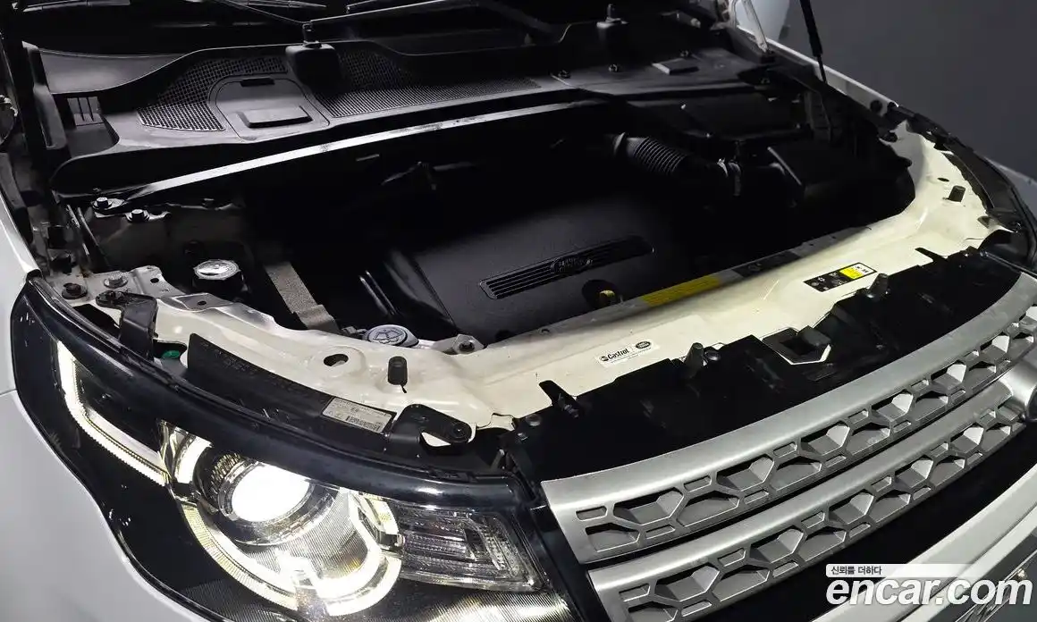 Land Rover Discovery Sport 2015 2.2 гидро в Москве № 1915060, фото 6