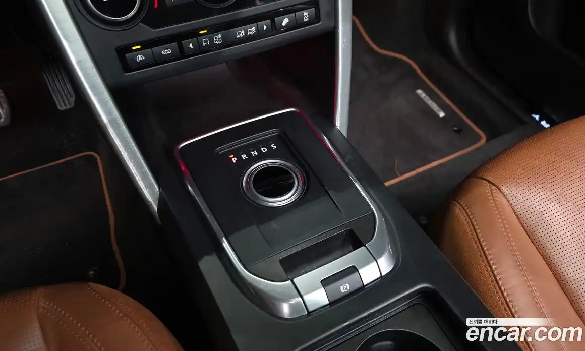 Land Rover Discovery Sport 2015 2.2 гидро в Москве № 1915060, фото 9
