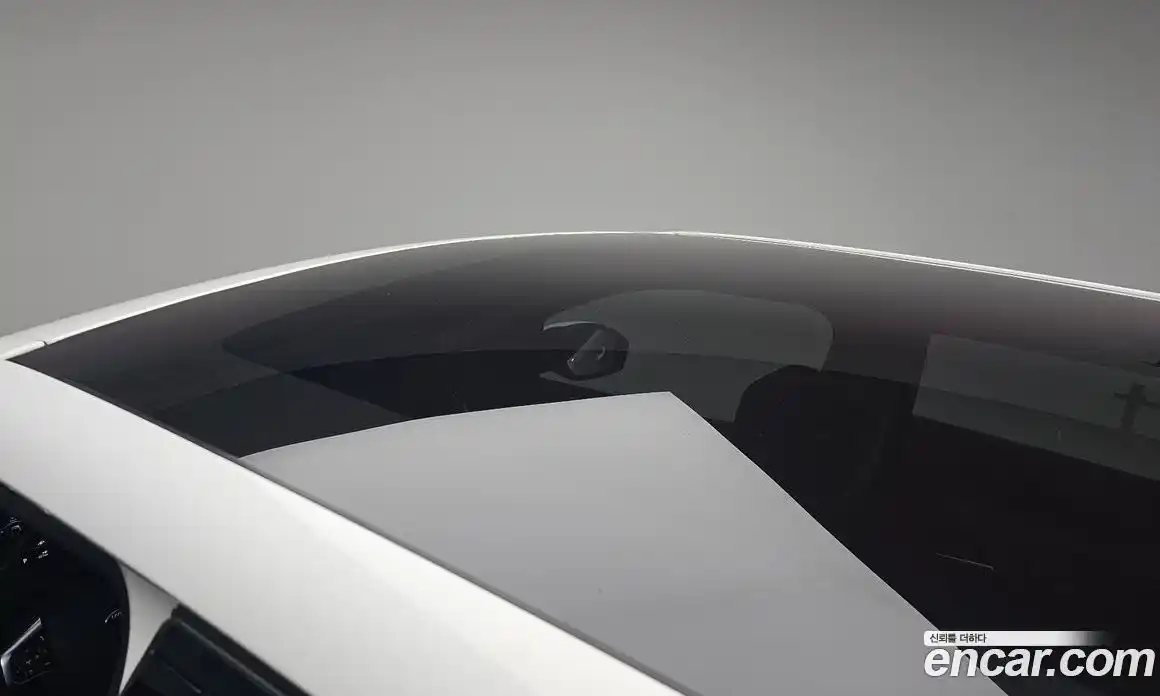 Land Rover Discovery Sport 2019 2.0 гидро в Москве № 1915130, фото 16