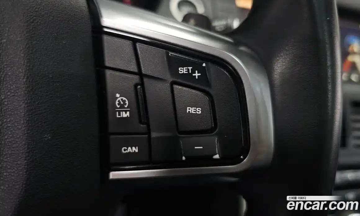 Land Rover Discovery Sport 2019 2.0 гидро в Москве № 1915130, фото 19