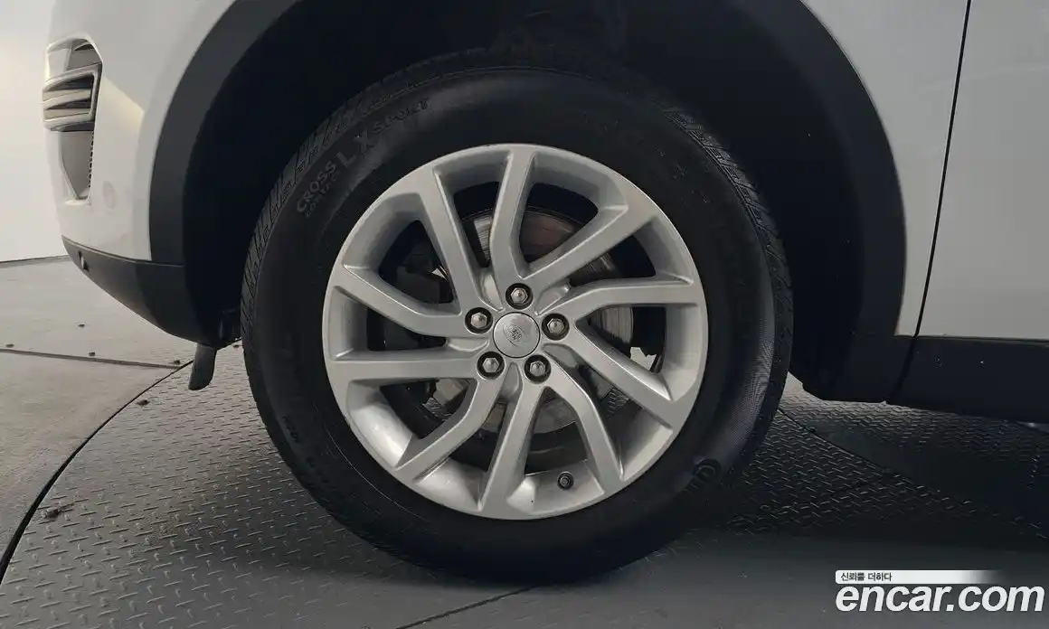 Land Rover Discovery Sport 2019 2.0 гидро в Москве № 1915130, фото 5