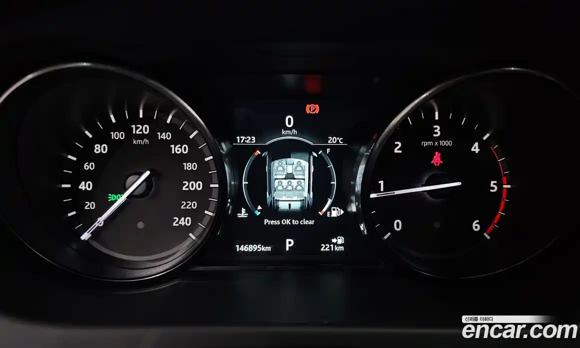 Land Rover Discovery Sport 2019 2.0 гидро в Москве № 1915130, фото 8