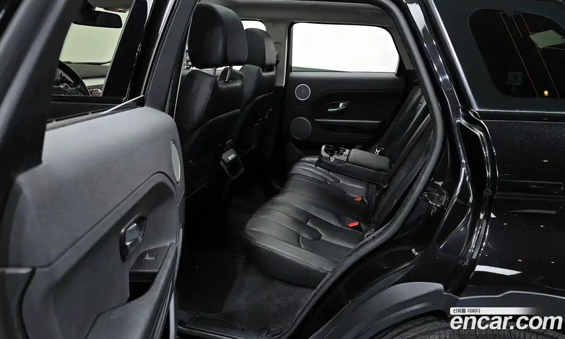 Land Rover Range-Rover Evoque 2015 2.2 гидро в Москве № 1915186, фото 12