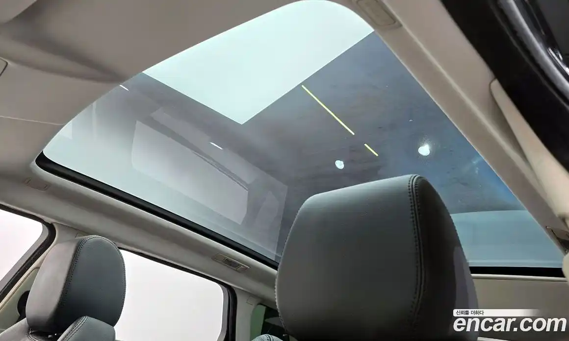 Land Rover Range-Rover Evoque 2015 2.2 гидро в Москве № 1915186, фото 19
