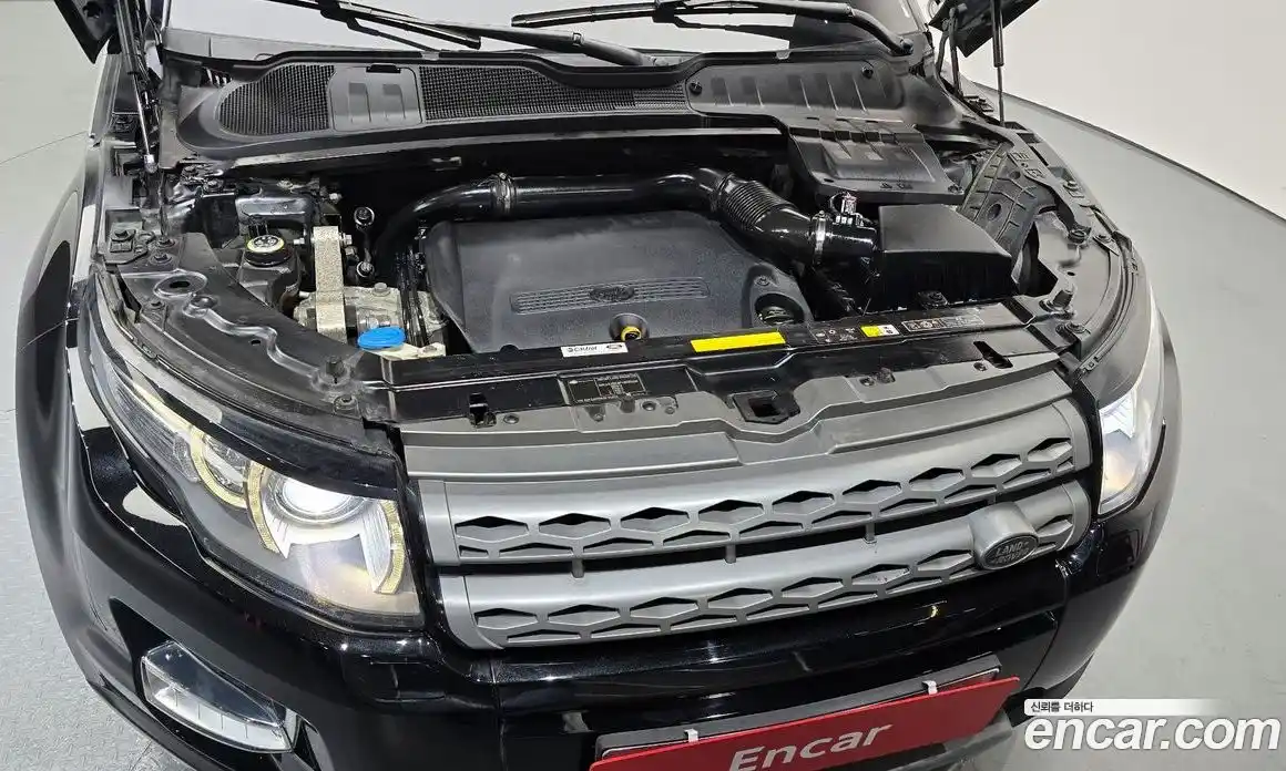 Land Rover Range-Rover Evoque 2015 2.2 гидро в Москве № 1915186, фото 6