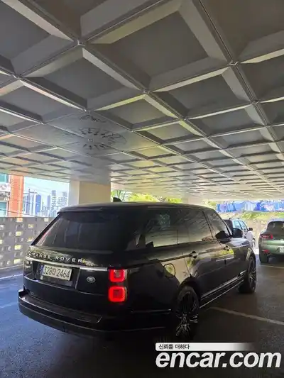 Land Rover Range-Rover 2017 4.4 гидро в Москве № 1915363, миниатюра 4