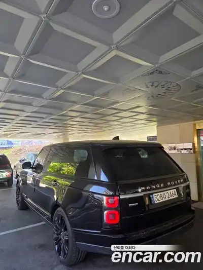 Land Rover Range-Rover 2017 4.4 гидро в Москве № 1915363, миниатюра 8