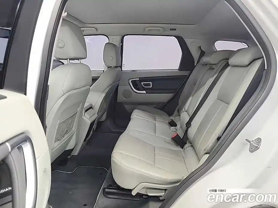 Land Rover Discovery Sport 2017 2.0 гидро в Москве № 1915510, фото 12