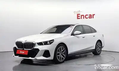 BMW 5-Series, 2026
