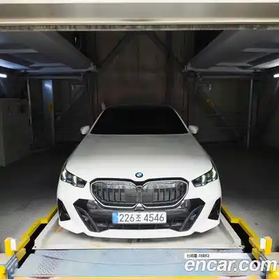 BMW 5-Series 2024 2.0 гидро в Москве № 1915823, миниатюра 3