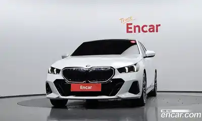 BMW 5-Series 2024 2.0 гидро в Москве № 1915851, миниатюра 3