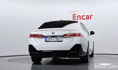 BMW 5-Series 2024 2.0 гидро в Москве № 1915851, миниатюра 4