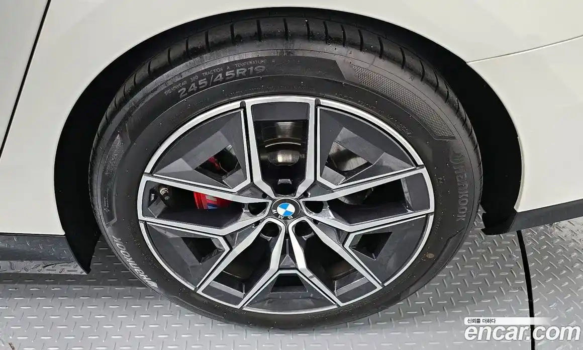 BMW 5-Series 2024 2.0 гидро в Москве № 1915851, фото 7