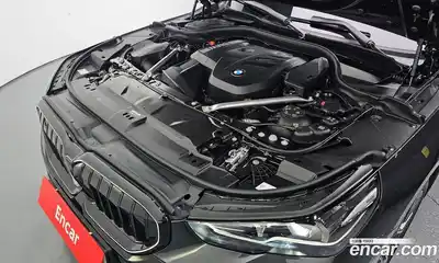 BMW 5-Series 2025 2.0 гидро в Москве № 1915934, миниатюра 6