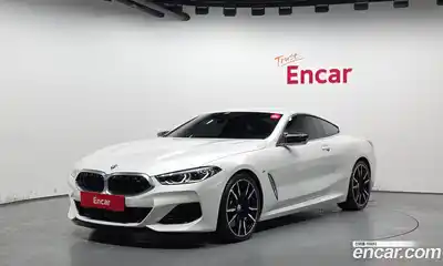 BMW 8-Series, 2022