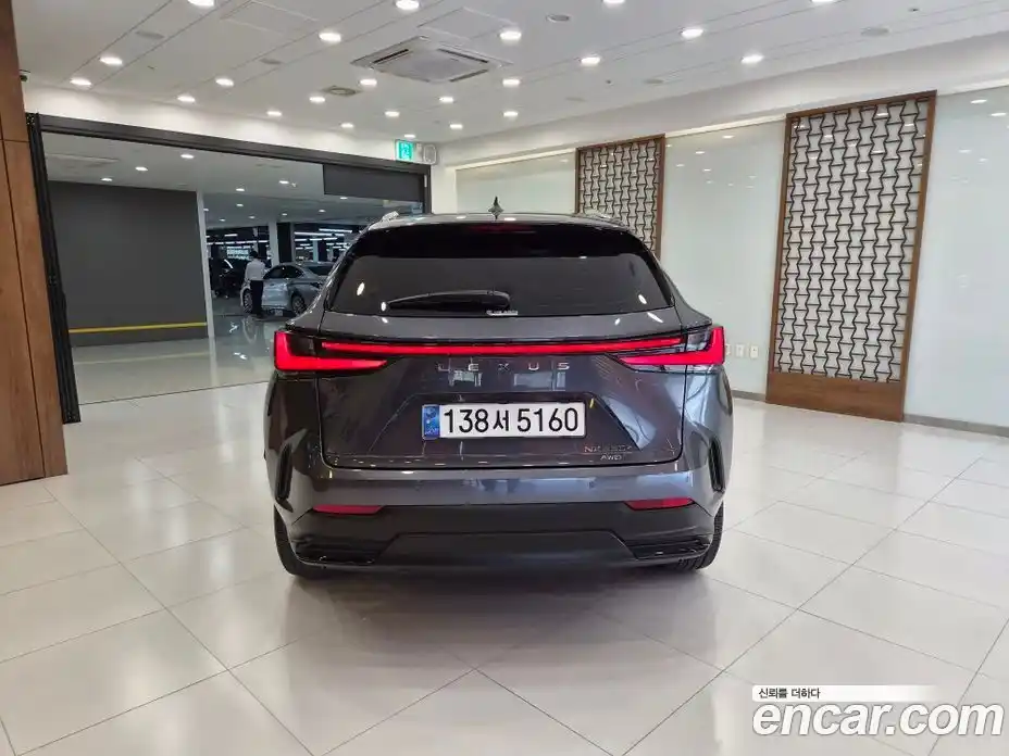 Lexus NX 2025 2.5 вариатор в Москве № 1917176, фото 4