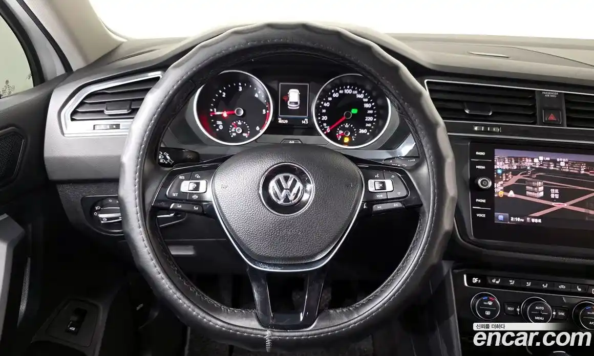 Volkswagen Tiguan 2020 2.0 гидро в Москве № 1917432, фото 20