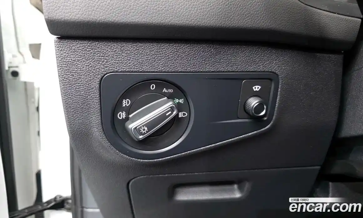 Volkswagen Tiguan 2020 2.0 гидро в Москве № 1917432, фото 26