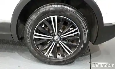 Volkswagen Tiguan 2020 2.0 гидро в Москве № 1917432, миниатюра 7