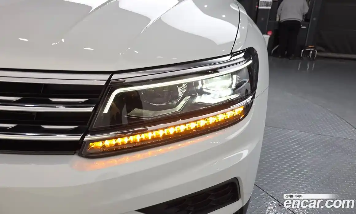 Volkswagen Tiguan 2020 2.0 гидро в Москве № 1917432, фото 8