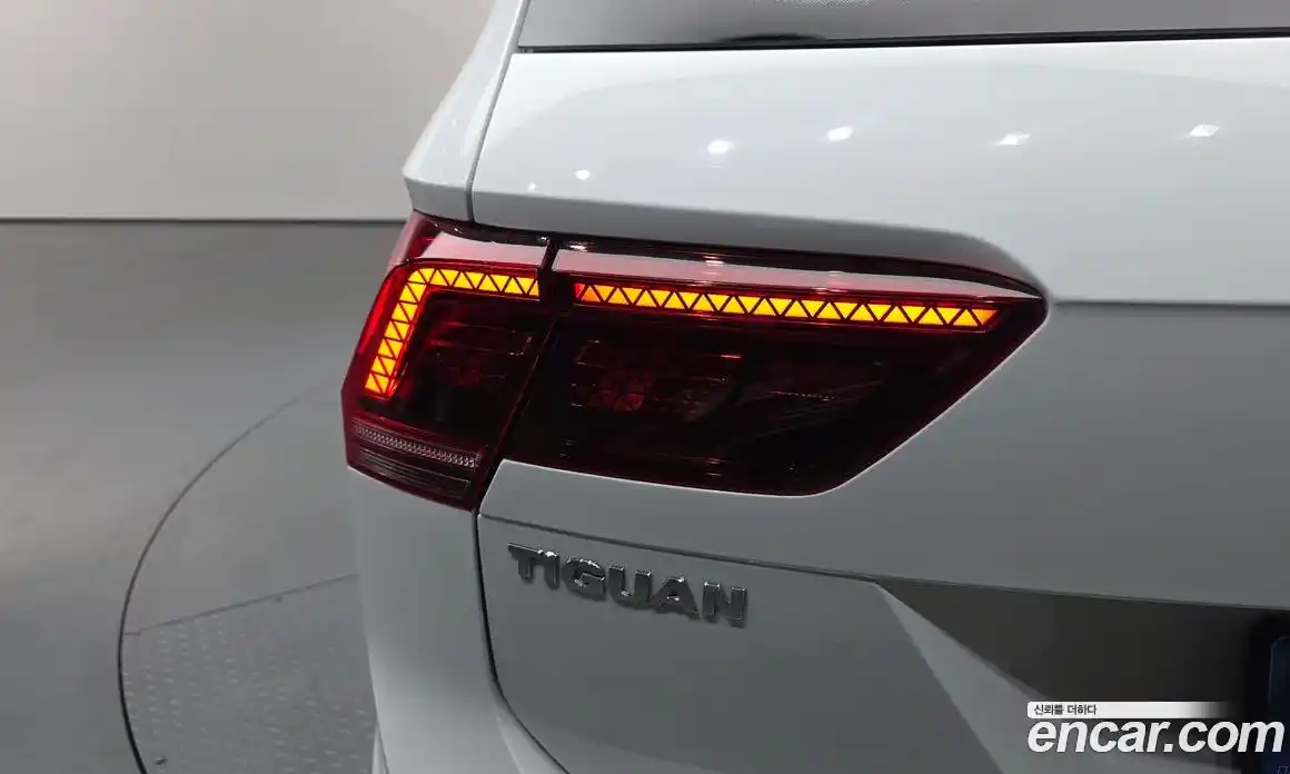 Volkswagen Tiguan 2020 2.0 гидро в Москве № 1917432, фото 9
