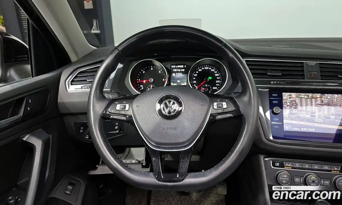 Volkswagen Tiguan 2020 2.0 гидро в Москве № 1918007, фото 18