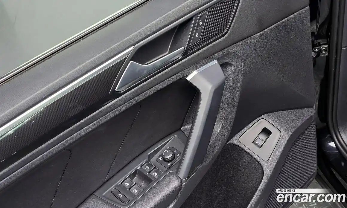 Volkswagen Tiguan 2020 2.0 гидро в Москве № 1918007, фото 28