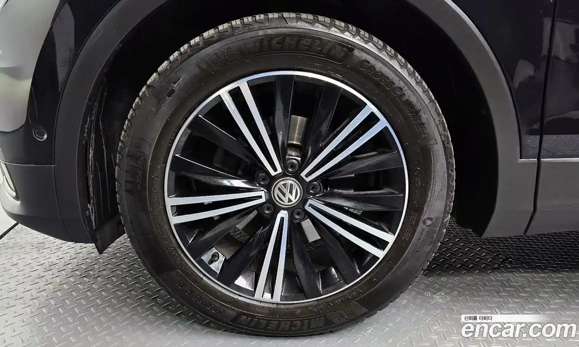 Volkswagen Tiguan 2020 2.0 гидро в Москве № 1918007, фото 4