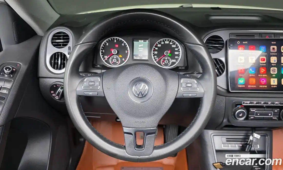 Volkswagen Tiguan 2012 2.0 гидро в Москве № 1918195, фото 14