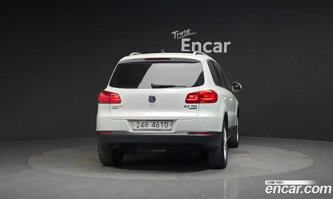 Volkswagen Tiguan 2012 2.0 гидро в Москве № 1918195, фото 4