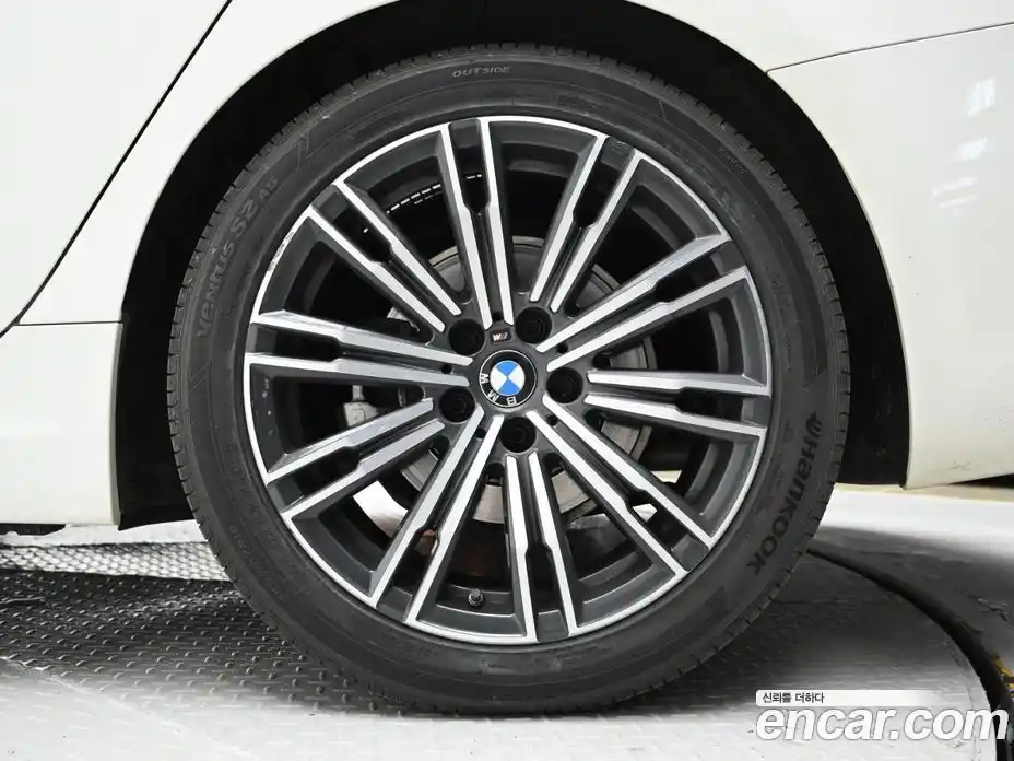 BMW 3-Series 2019 2.0 гидро в Москве № 1918967, фото 5