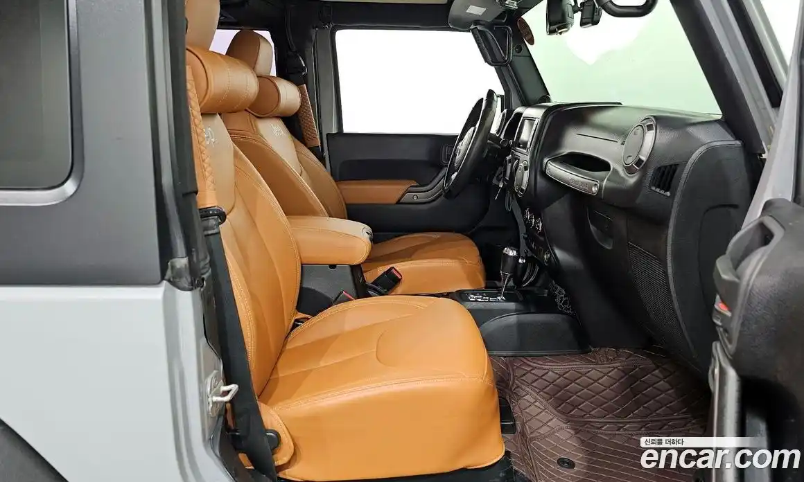 Jeep Wrangler 2014 3.6 гидро в Москве № 1919276, фото 11