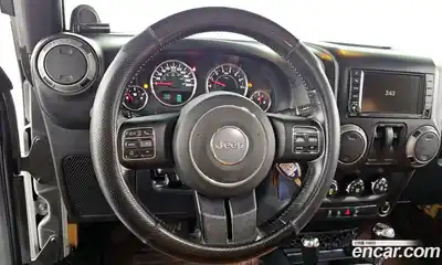 Jeep Wrangler 2014 3.6 гидро в Москве № 1919276, миниатюра 12