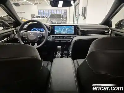 Toyota Camry 2025 2.5 вариатор в Москве № 1919671, миниатюра 7
