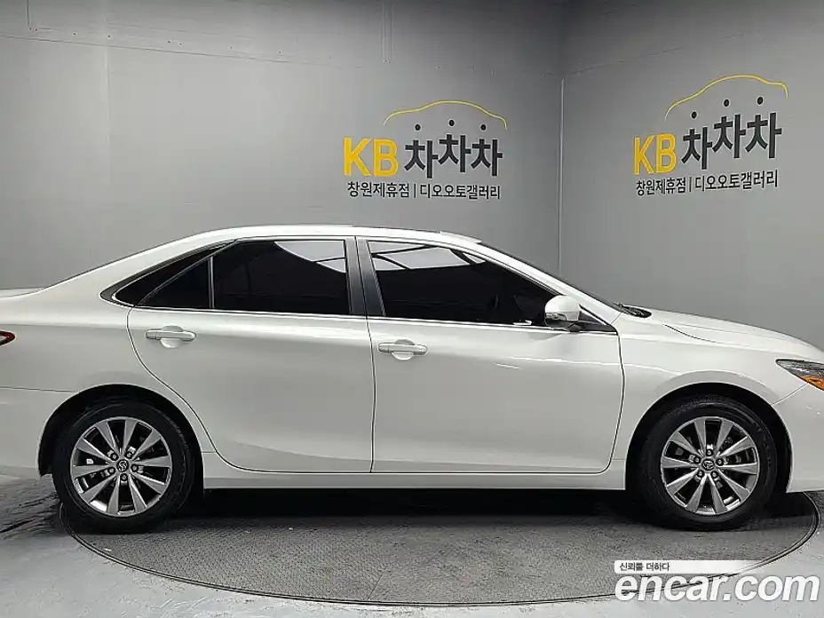 Toyota Camry 2016 2.5 гидро в Москве № 1919730, фото 4
