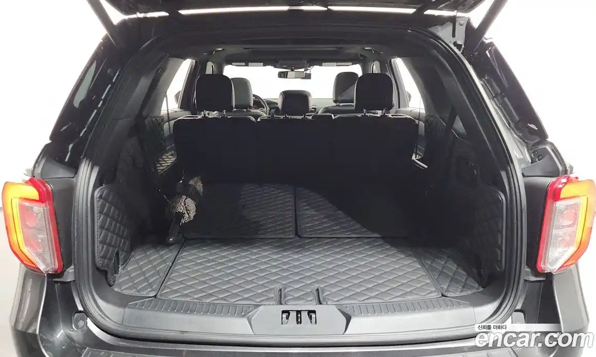 Ford Explorer 2020 2.3 гидро в Москве № 1920195, фото 23