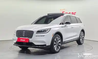 Lincoln Corsair