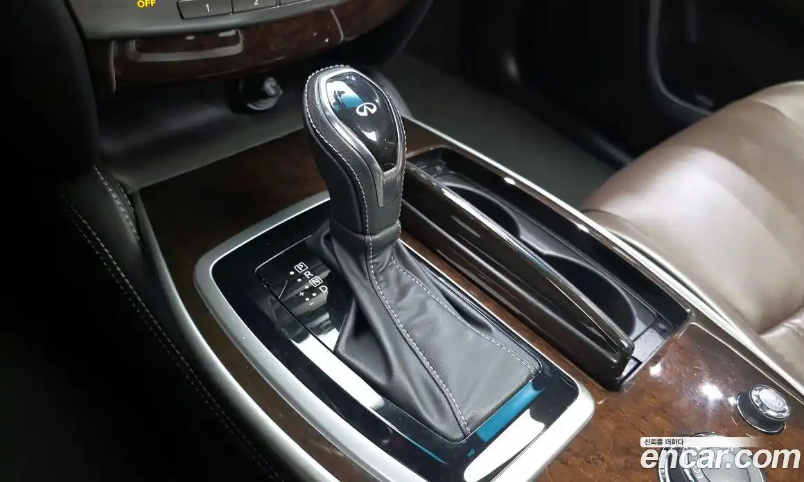 Infiniti QX60 2016 3.5 гидро в Москве № 1921461, фото 9