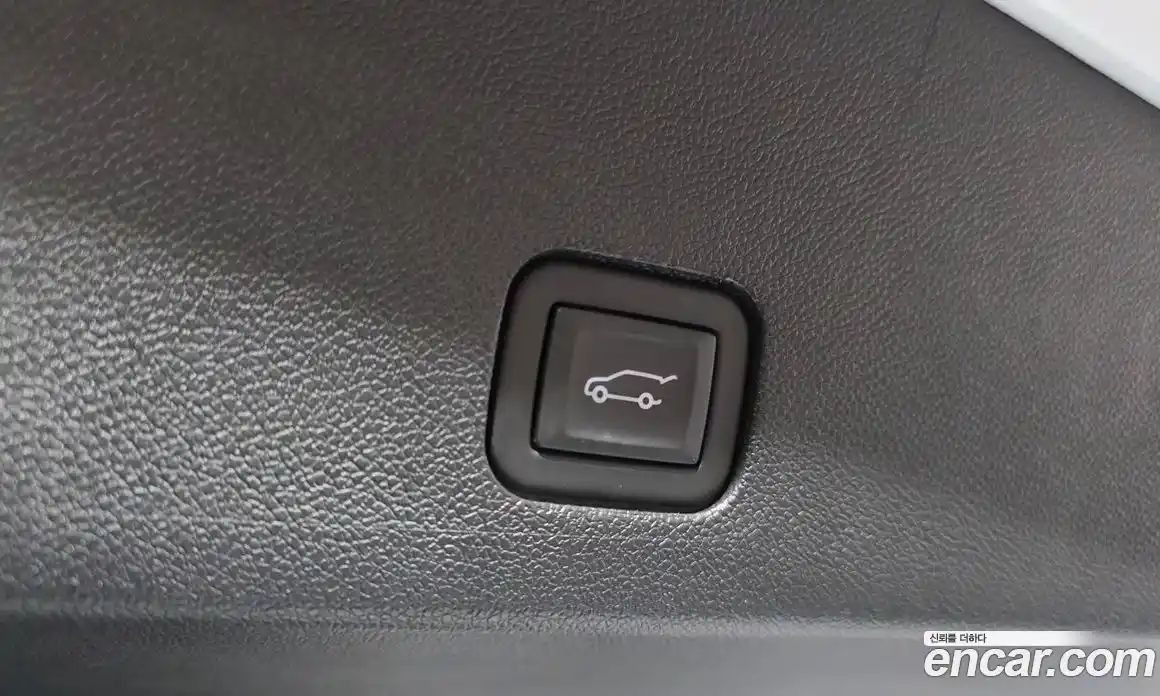 Cadillac XT6 2023 3.6 гидро в Москве № 1921823, фото 35