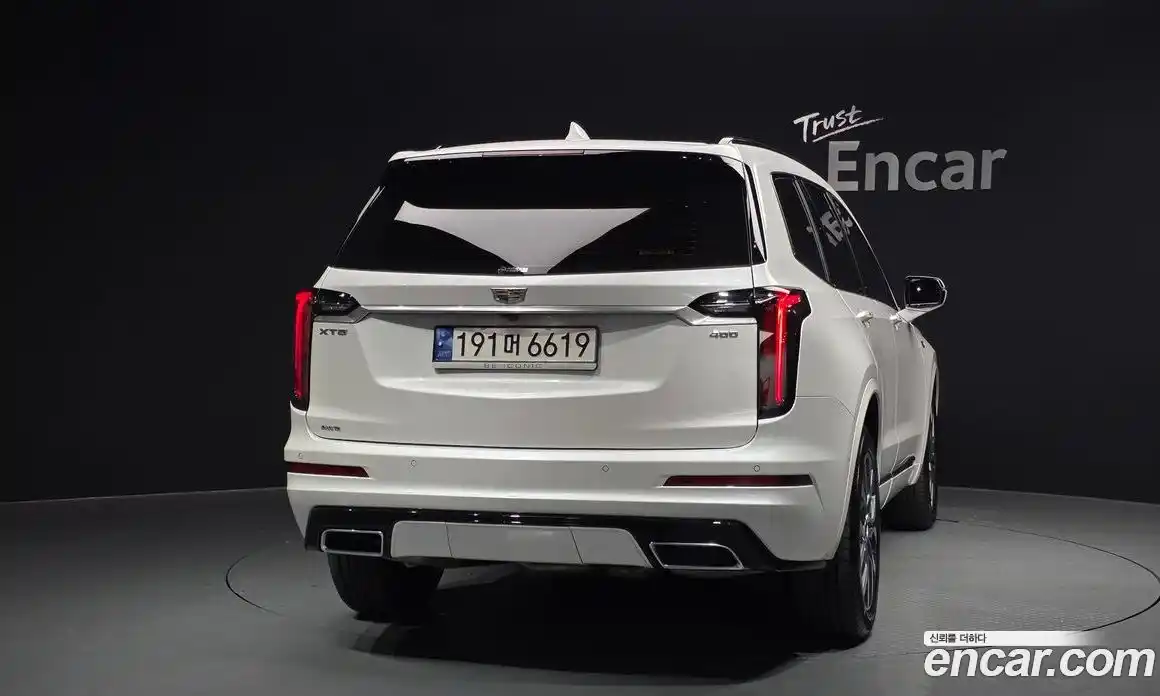 Cadillac XT6 2023 3.6 гидро в Москве № 1921823, фото 4